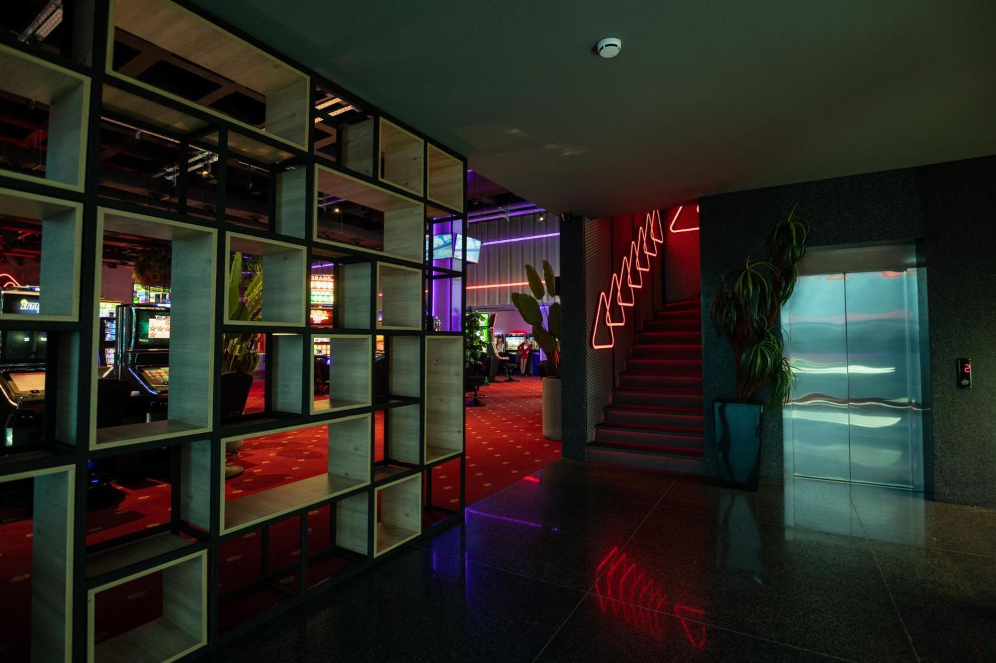 Bet25 Hotel 巴统 外观 照片